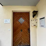 Hostel Haus Buenten Quinten