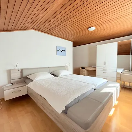 Haus Buenten Hostel