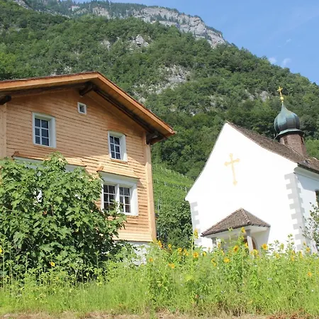 Hostel Haus Buenten *