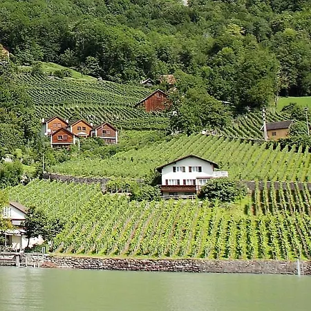 Haus Buenten Хостел *