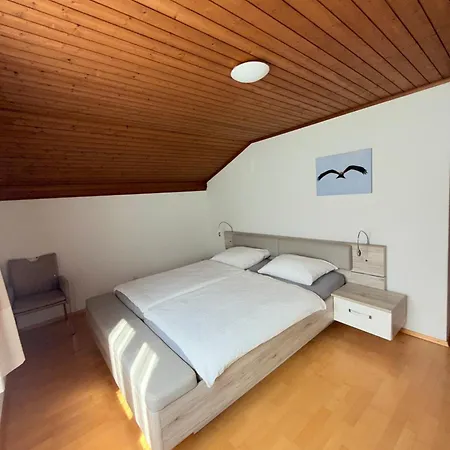 Hostel Haus Buenten *