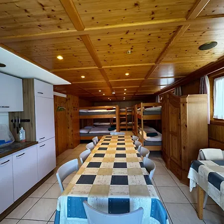 Haus Buenten Hostel Quinten