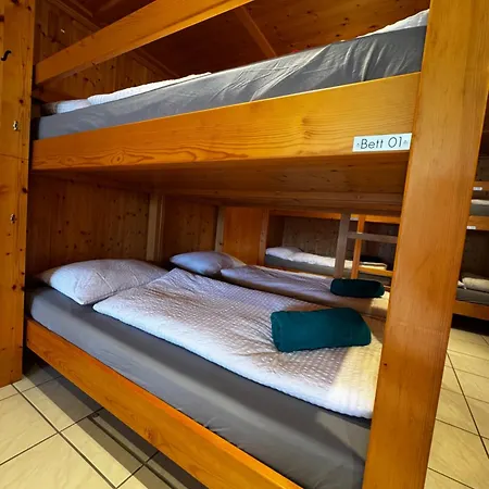 Hostel Haus Buenten Quinten